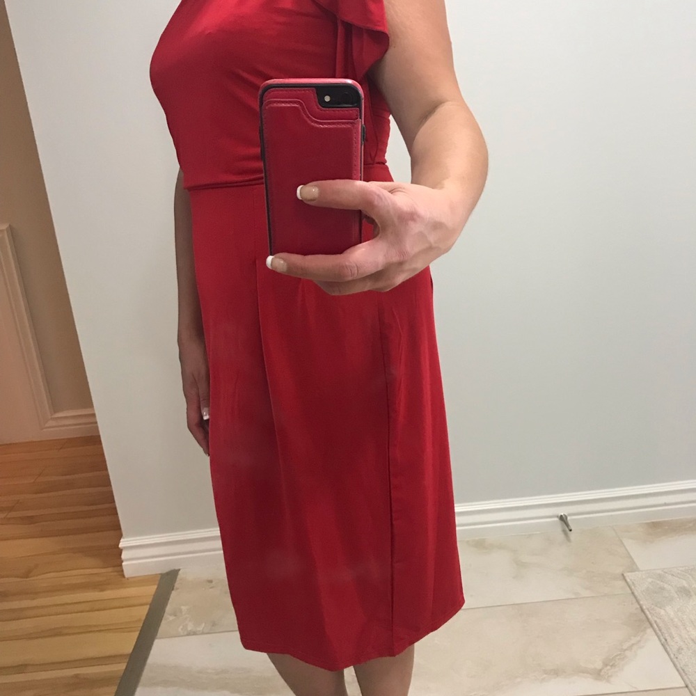 Dress - Picture 3 of 5